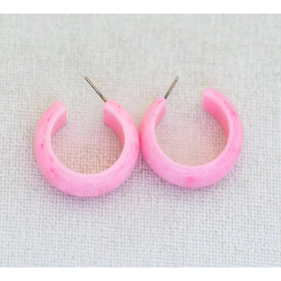 Vintage Strawberry Pink Hoop Earrings - F1 - Picture 1 of 3